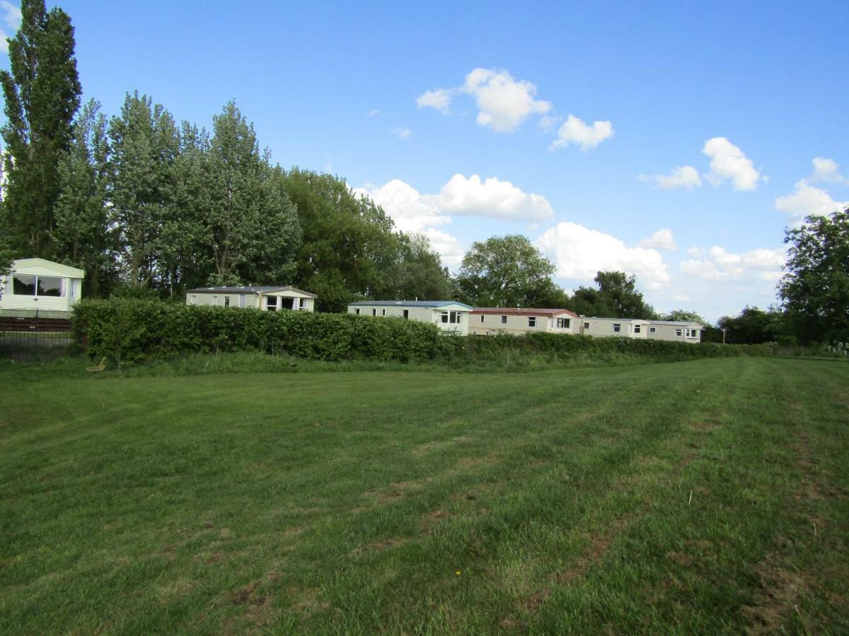 Fenlake Holiday Accommodation Metheringham Exteriér fotografie